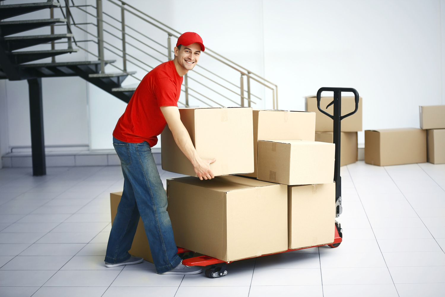 How Movers Coordinate Seamless Commercial Moves