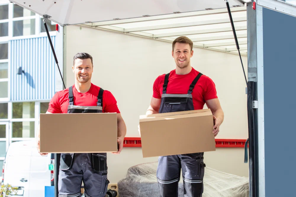 Top 10 Best Tips for Hiring Reliable Movers in Your Area